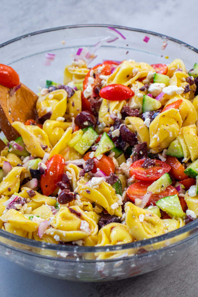 Greek Tortellini Salad 12 Tomatoes