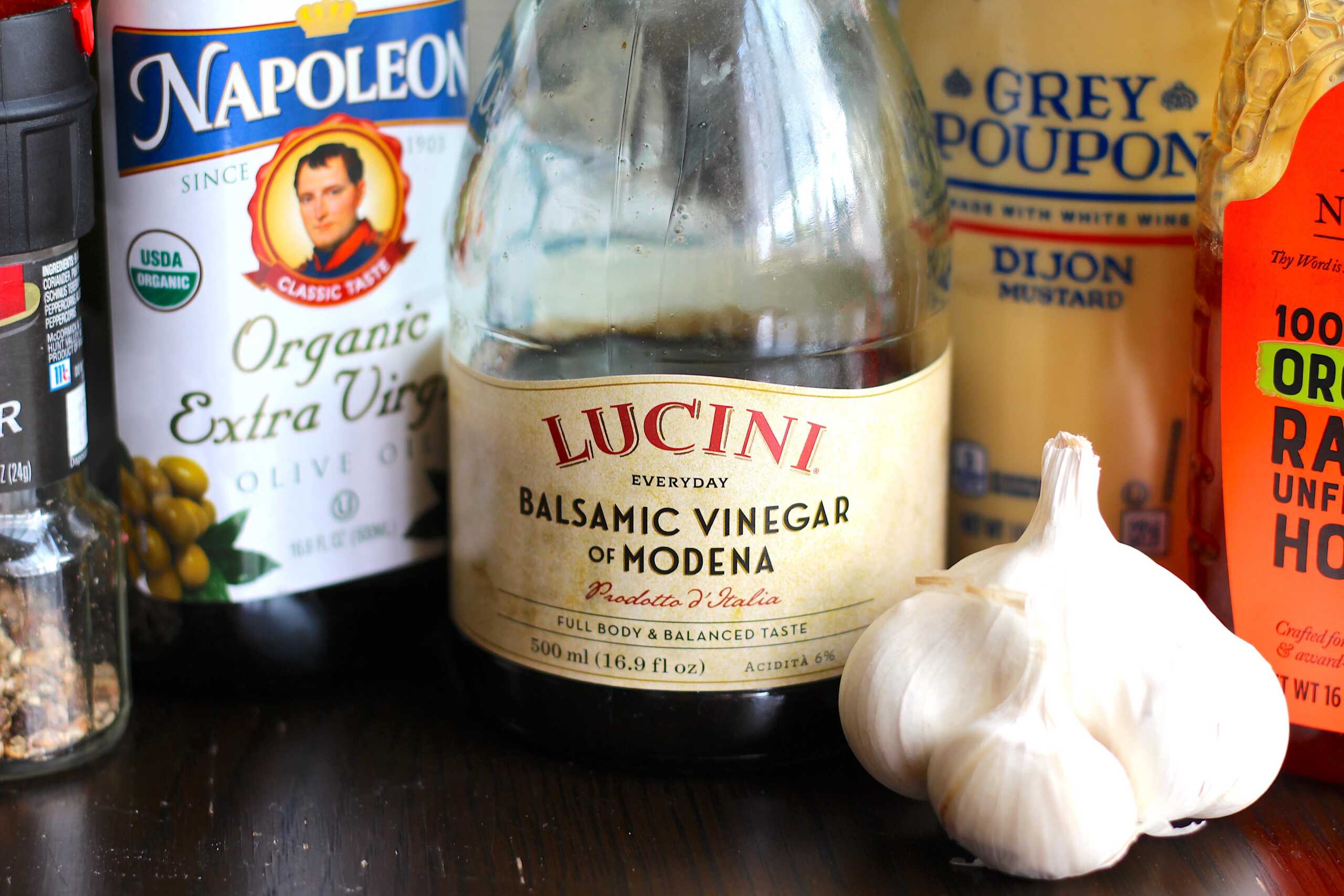 Honey Balsamic Dressing 2-min