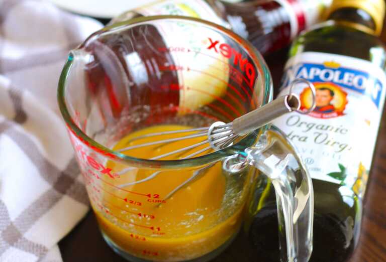 Homemade Greek Salad Dressing