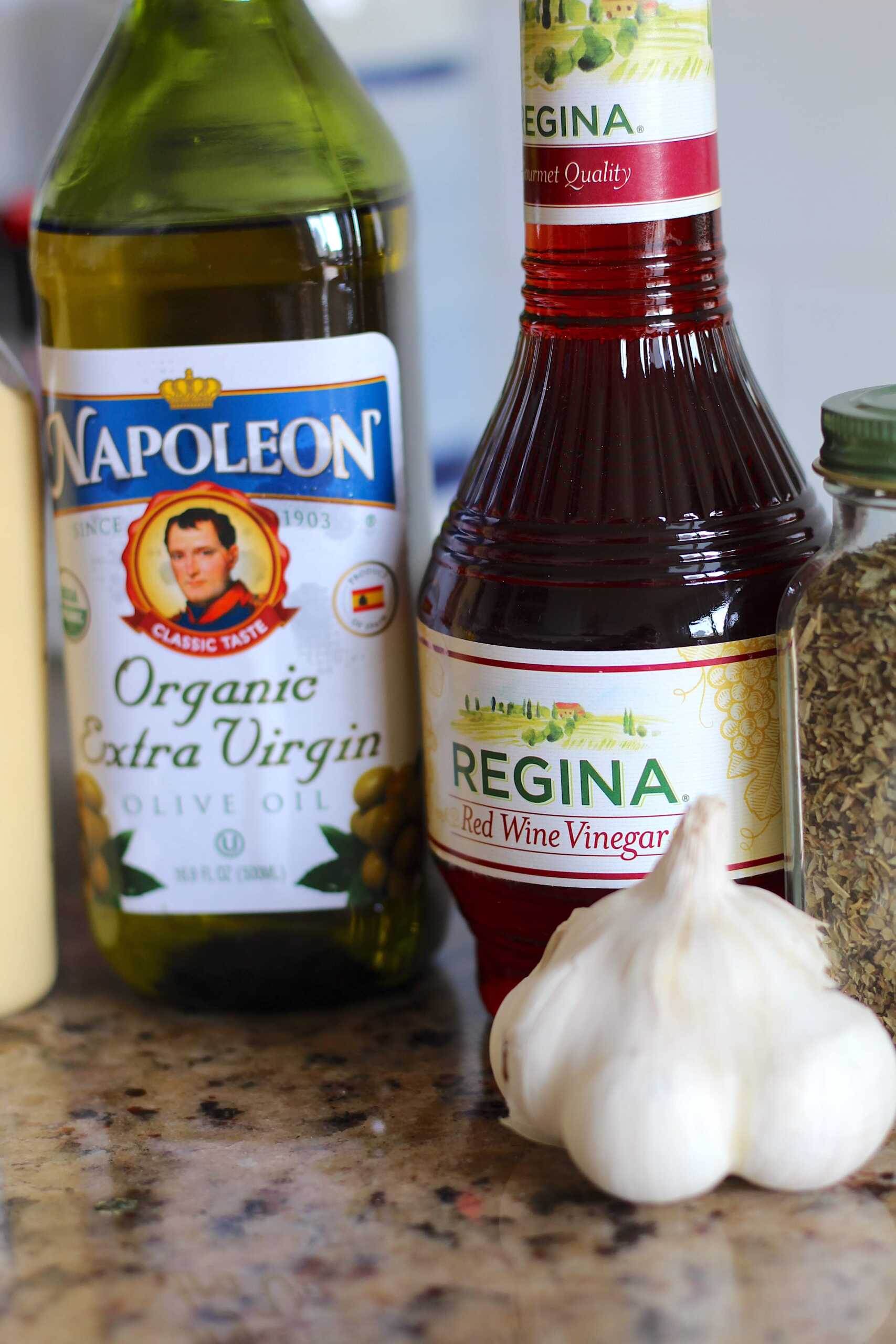 Greek dressing 1-min