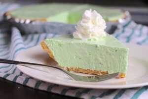 pistachio pie 9-min