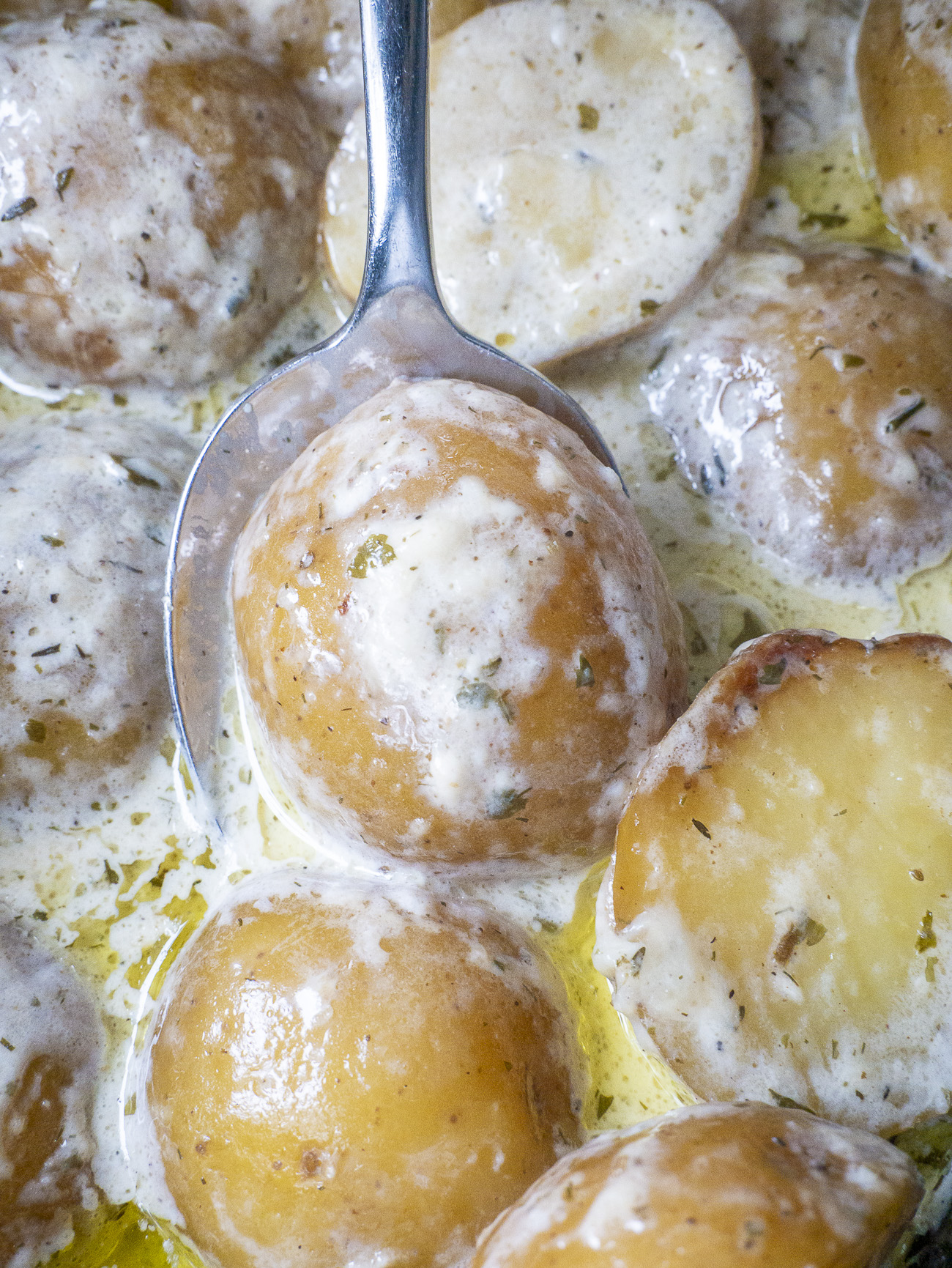 Slow Cooker Baby Potatoes