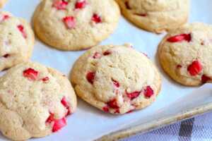 Fresh strawberry cookies 5-min