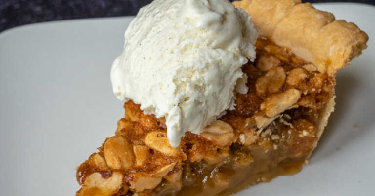 5 Old-Fashioned Southern Desserts That Need To Make A Grand Entry In Your Kitchen