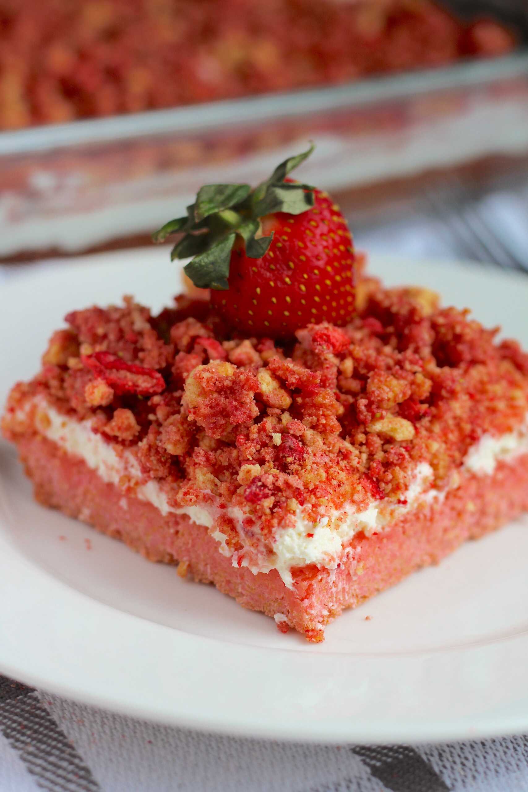 Strawberry Crunch Bars 8-min