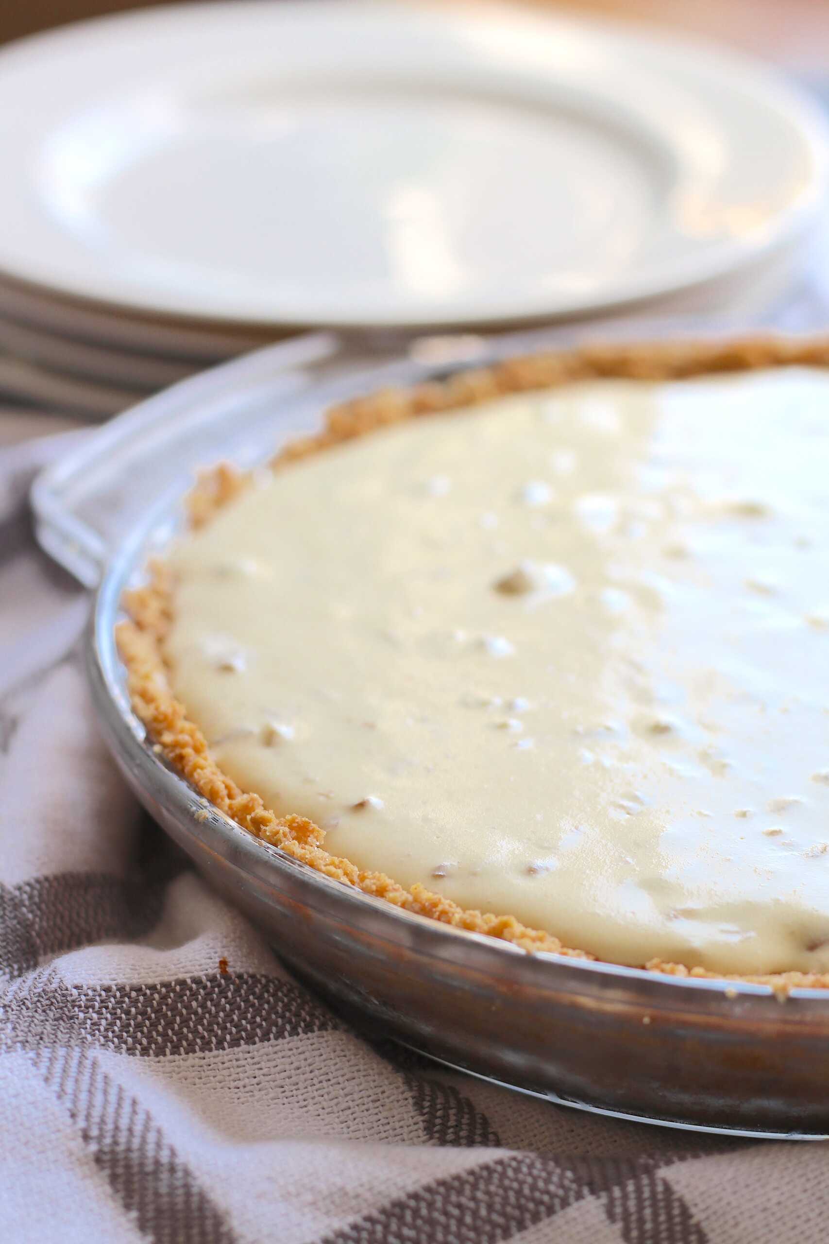 walnut cream pie 4-min