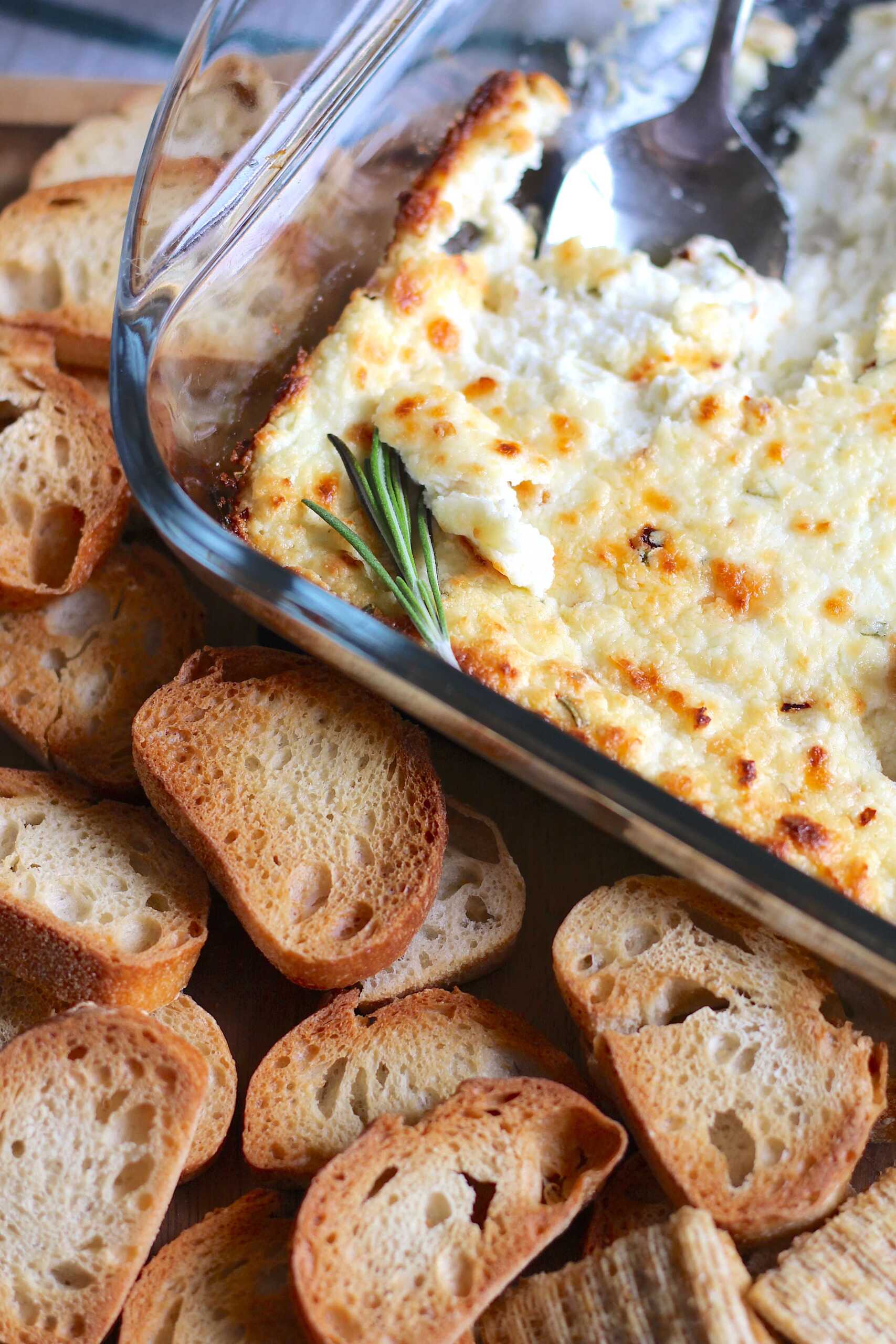 Baked goat cheese dip 12-min