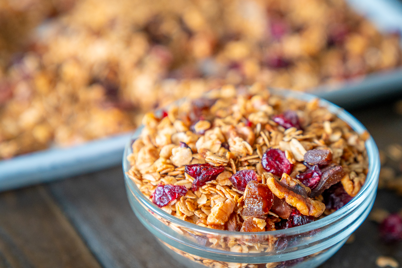 Best Granola Recipe - How To Make Granola