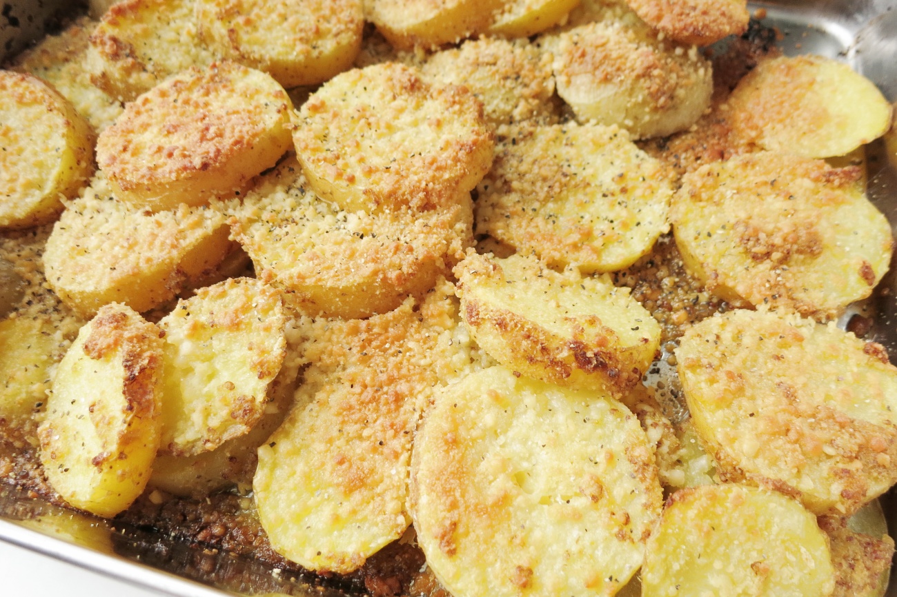 Horseradish Crusted Potatoes