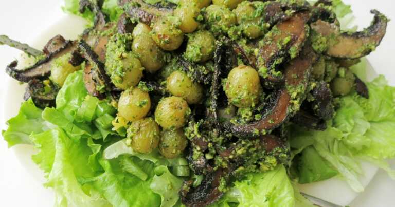 Roasted Mushroom Salad