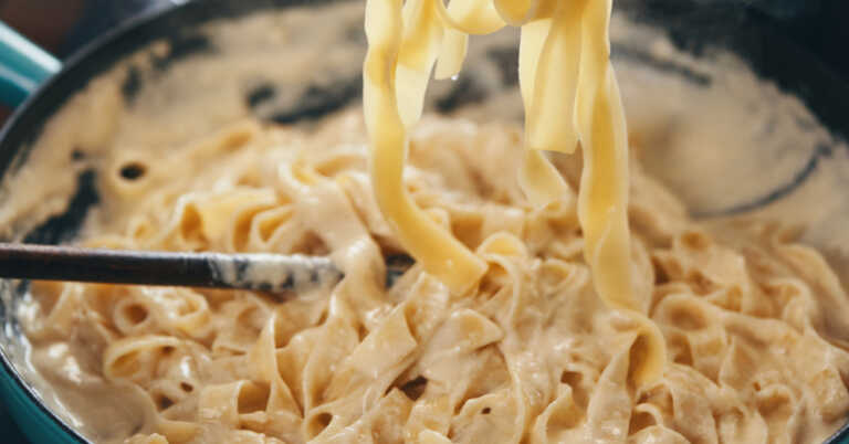 Original Fettuccine Alfredo Tasted Way Different And Here’s Why