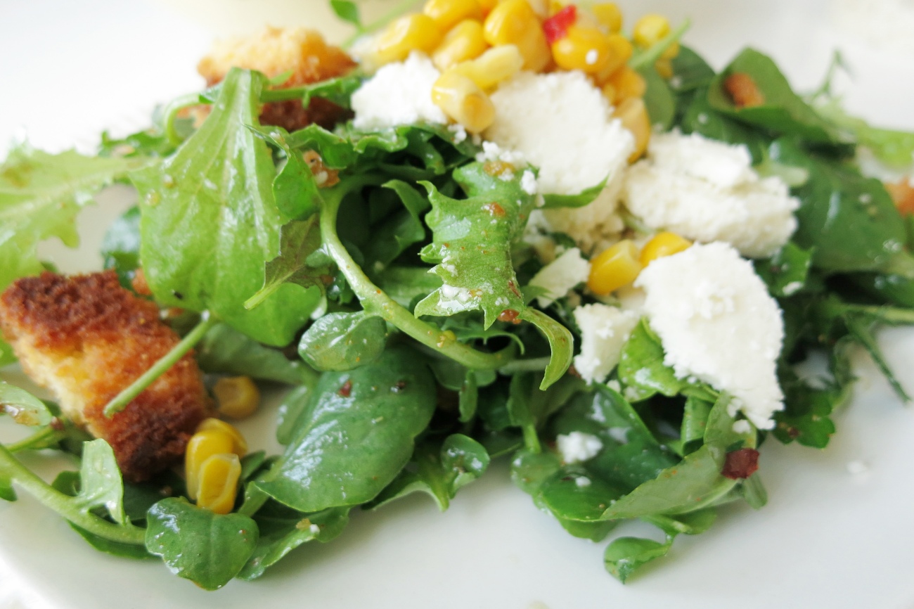 Southwestern Salad with Cornbread Croutons