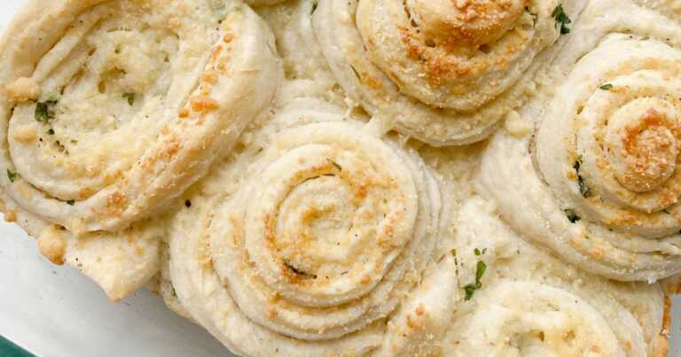 Garlic Butter Rolls