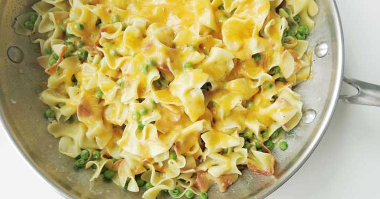 Creamy Peas and Noodles