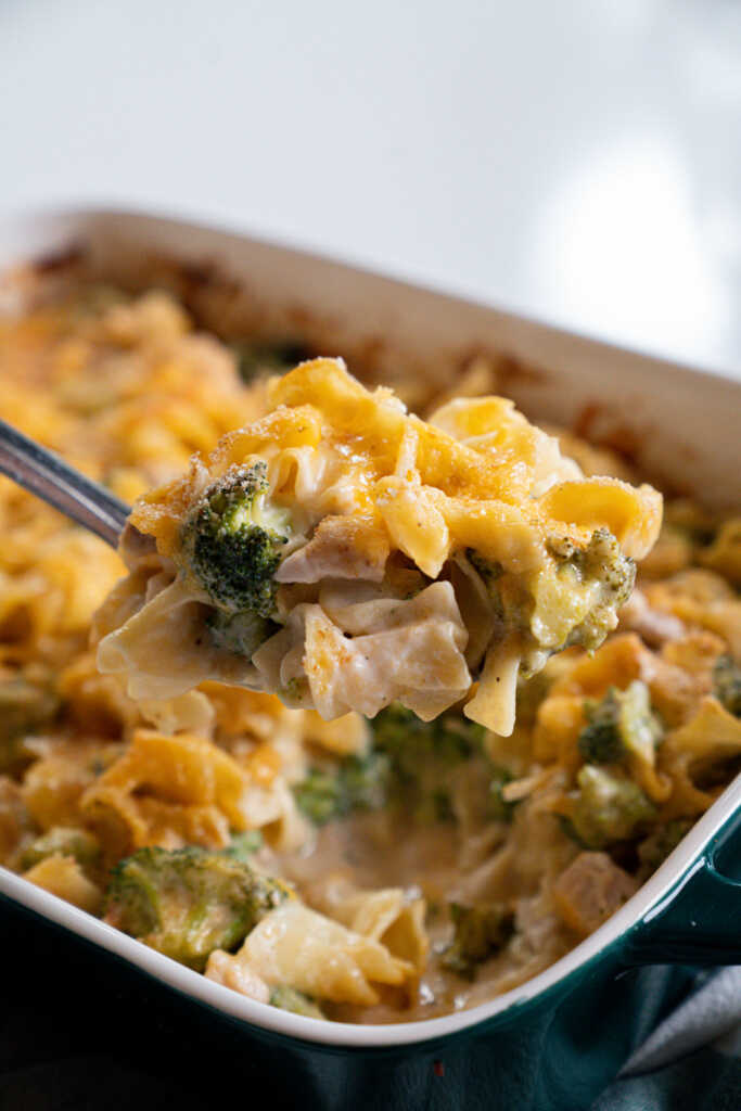 Broccoli Chicken Noodle Casserole | 12 Tomatoes