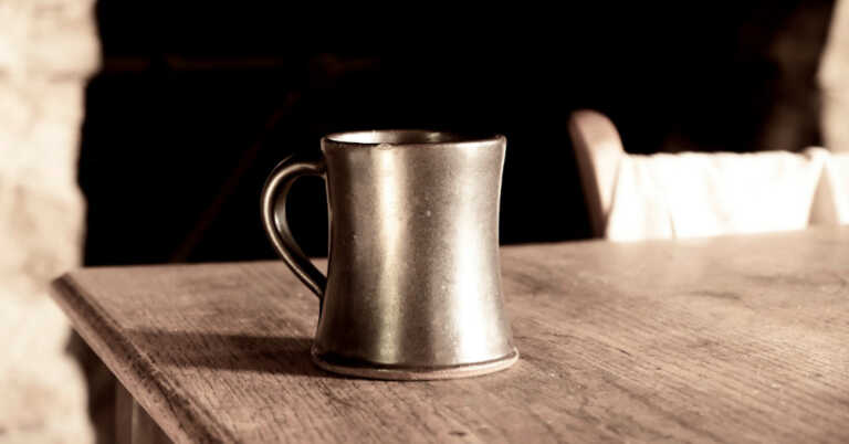 What Was The Difference Between A Medieval Tavern, An Inn, And An Alehouse?