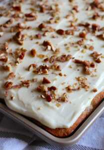 Hummingbird Sheet Cake | 12 Tomatoes