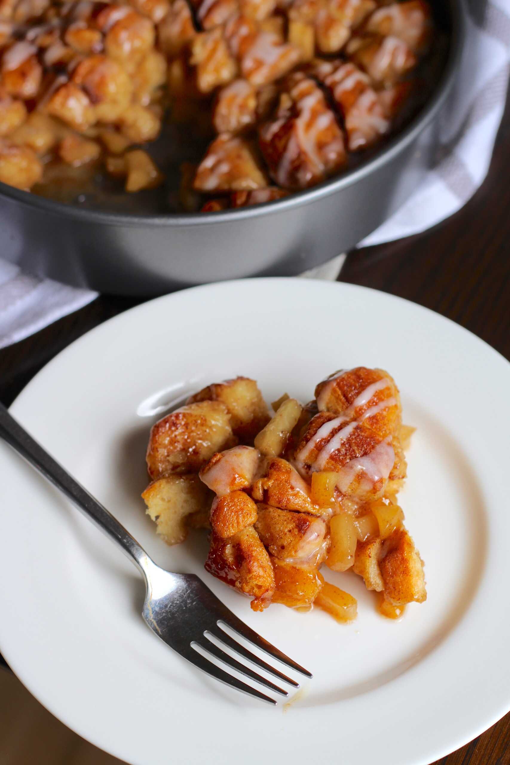 Apple Monkey Bread 10-min