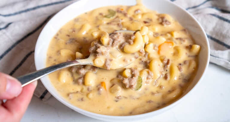 Cheeseburger Macaroni Soup