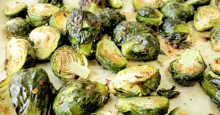 Maple Chili Roasted Brussels Sprouts