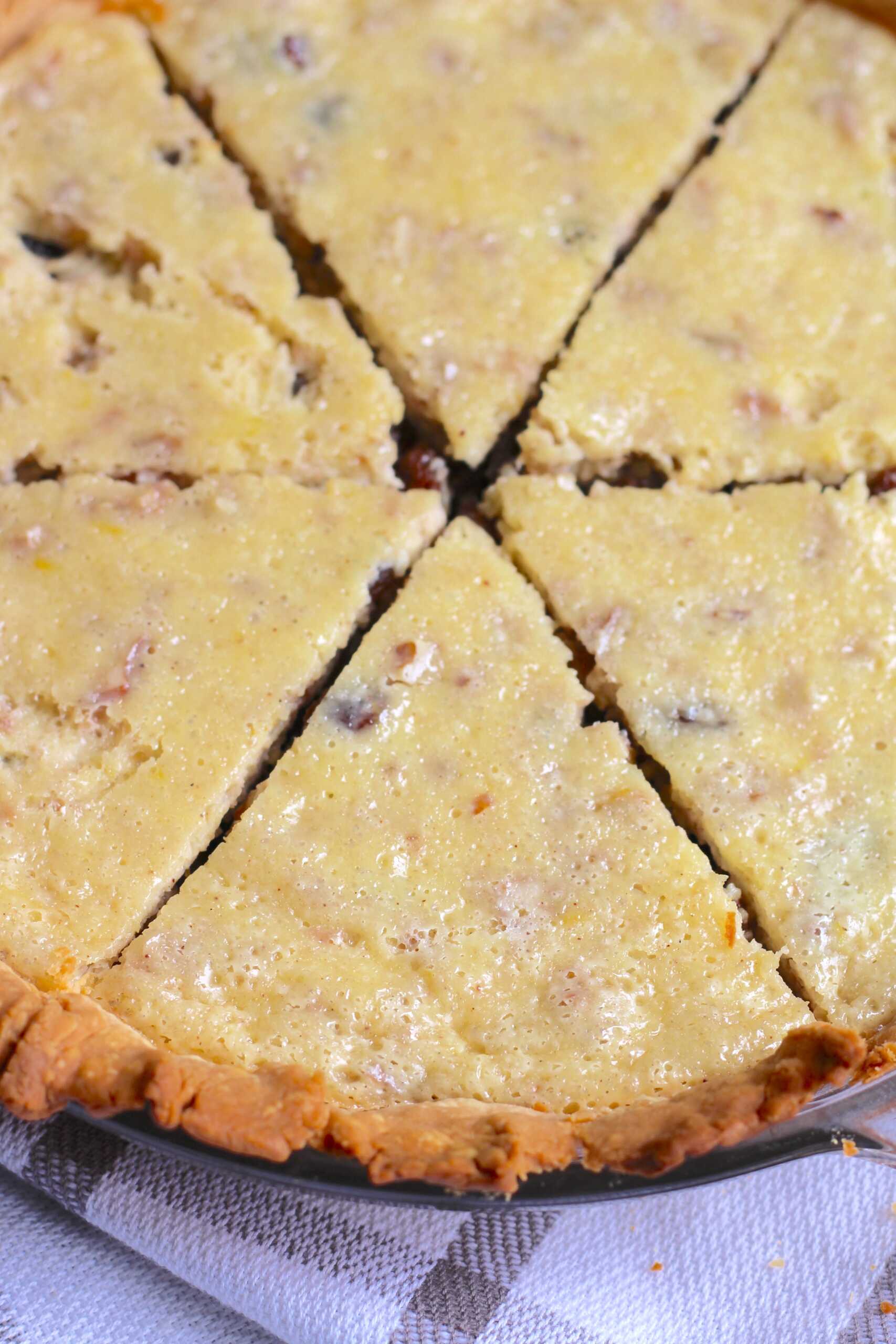 Sour Cream Raisin Pie 2-min