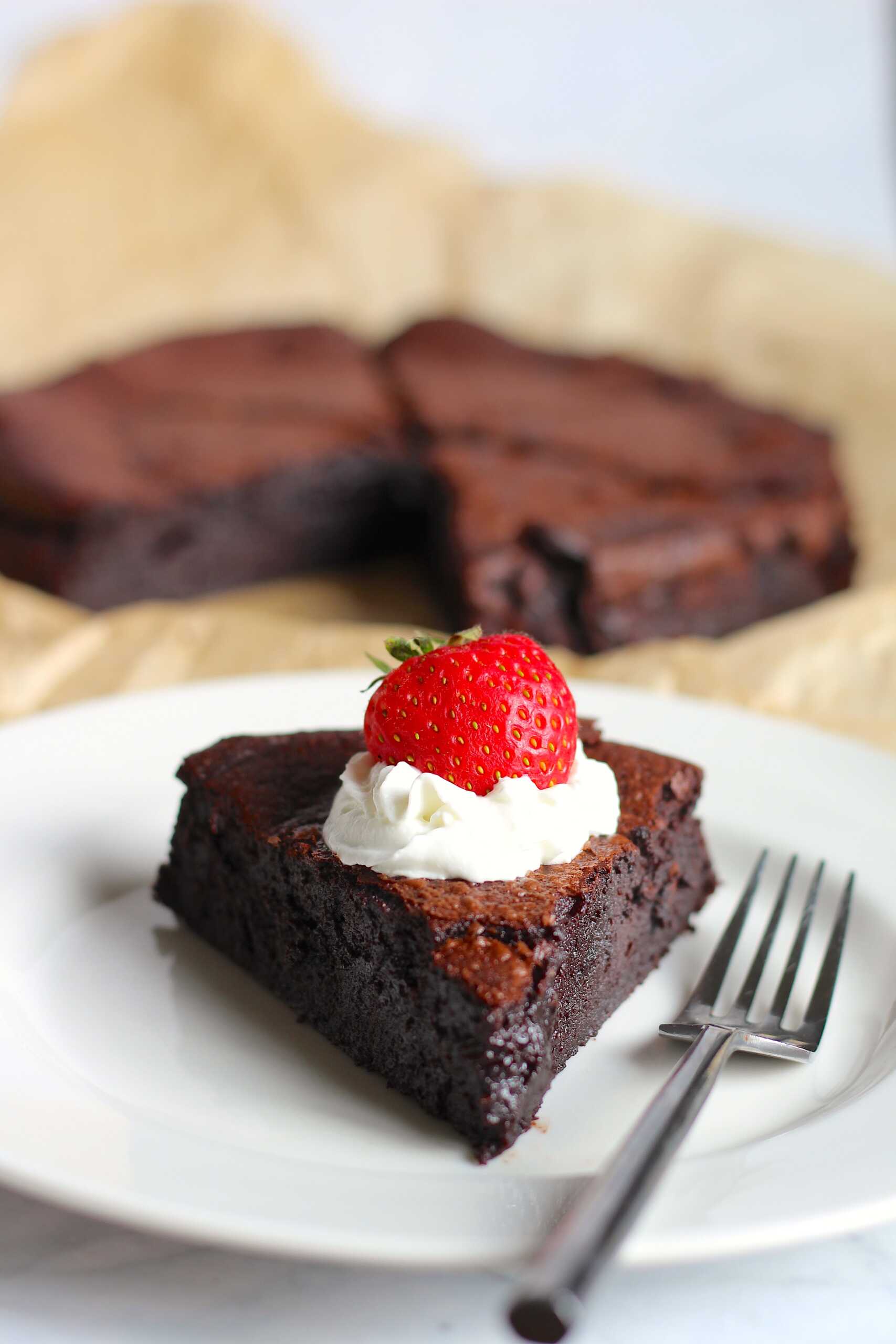 Flourless Chocolate Cake 14-min