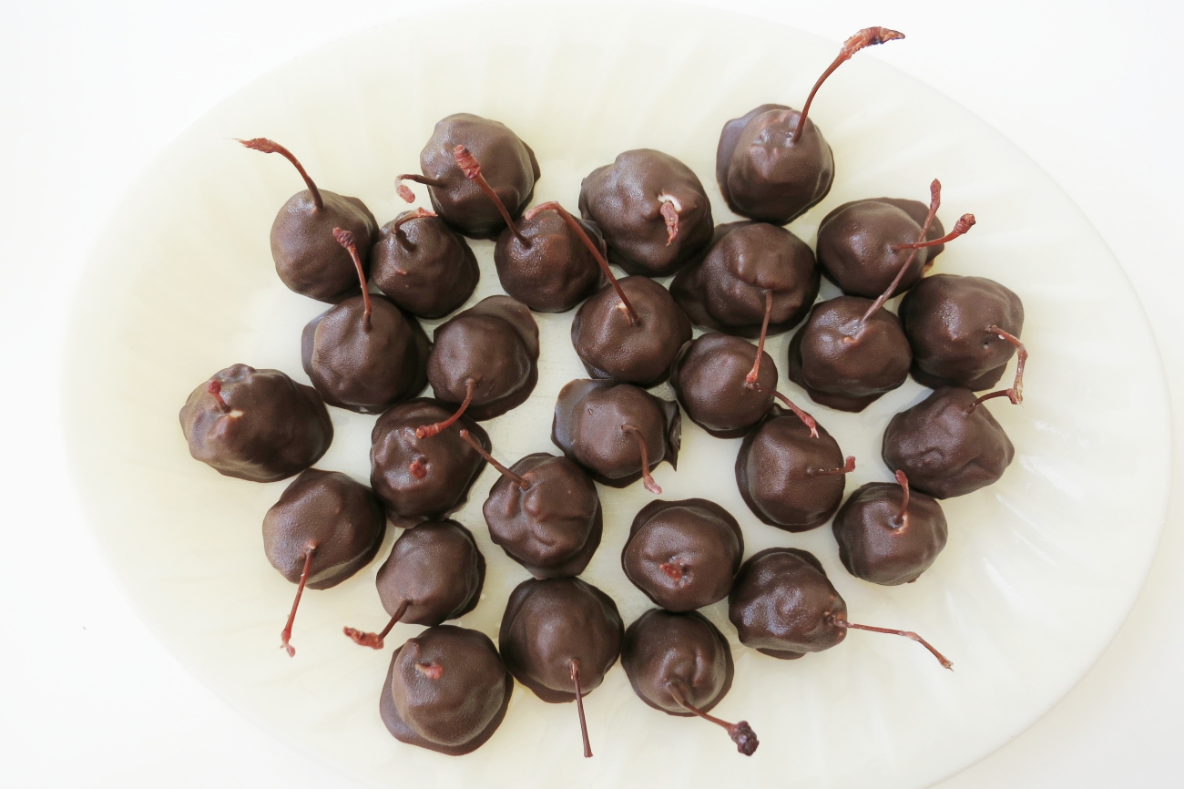 Donna’s Chocolate-covered Cherries