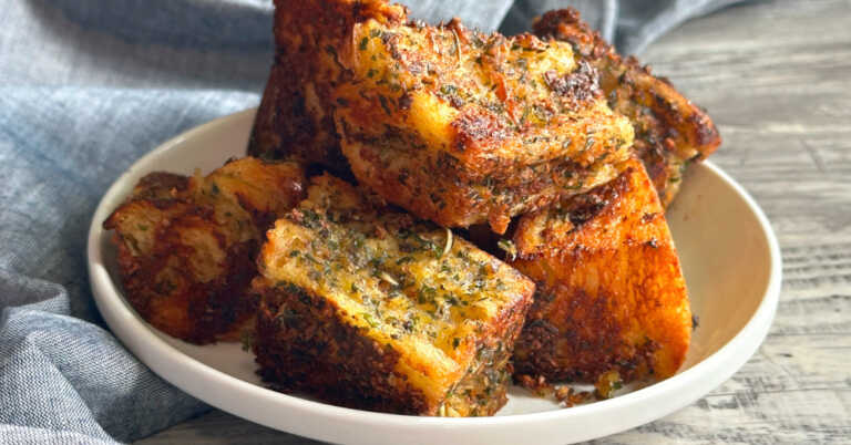 Garlic Bread Of The Future (Viral TikTok Recipe)