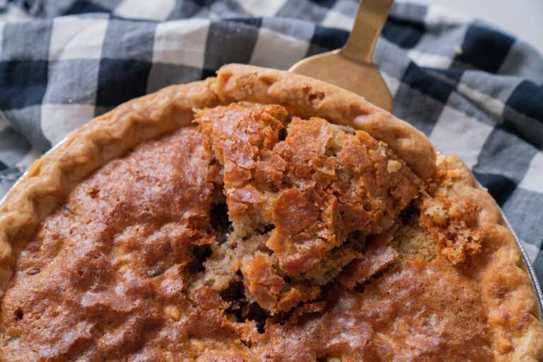 Tollhouse Chocolate Chip Cookie Pie