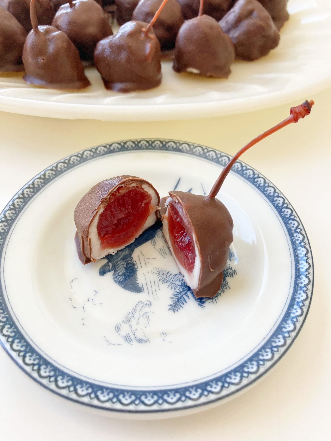 Donna's Chocolate-covered Cherries