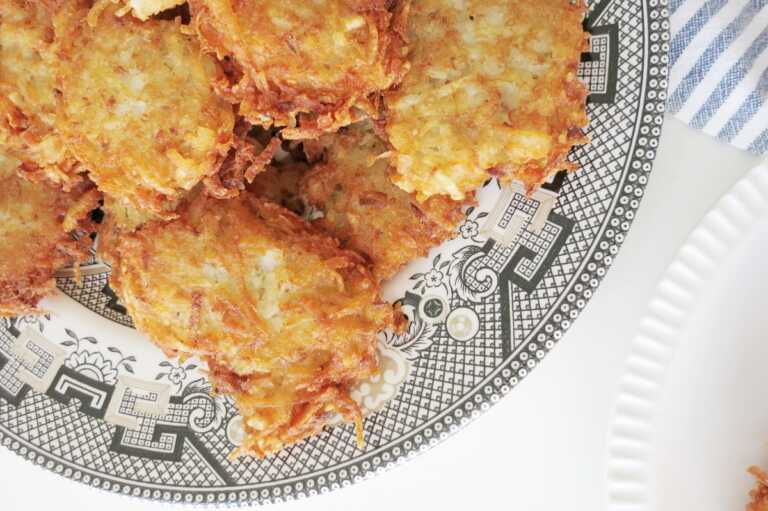 Latkes with Applesauce