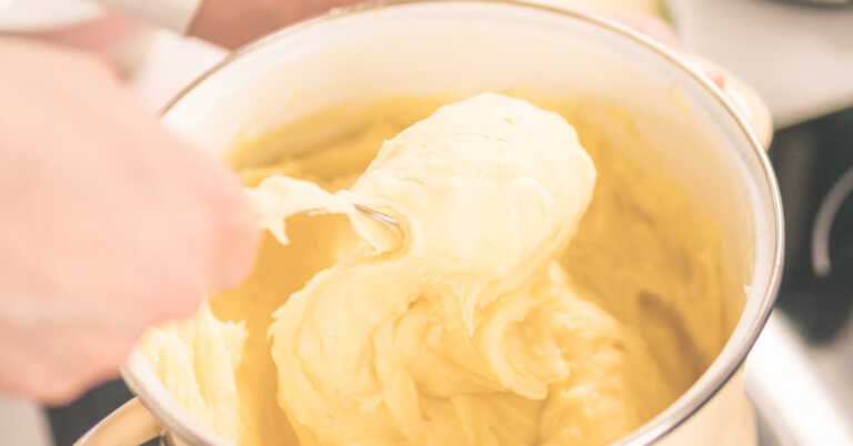 Avoid A Mashed Potato Faux Pas — How To Make The Best Mashed Potatoes