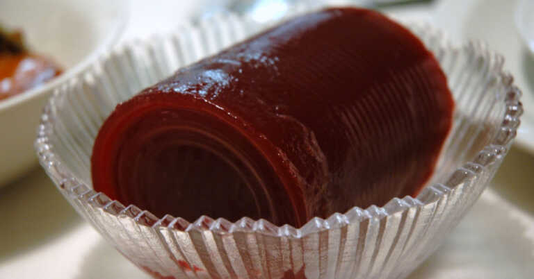 How Jellied Cranberry Sauce Made Cranberries A Thanksgiving Staple