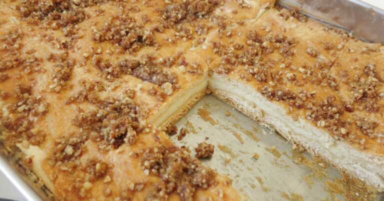 Wild Kentucky Cheesecake Bars