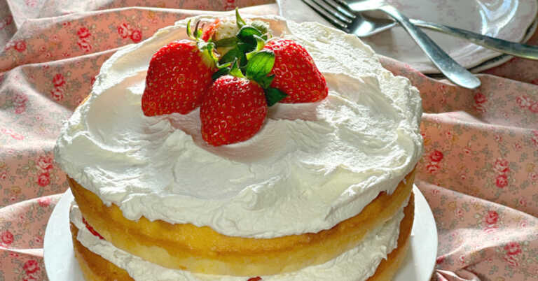 Lancashire Courting Cake