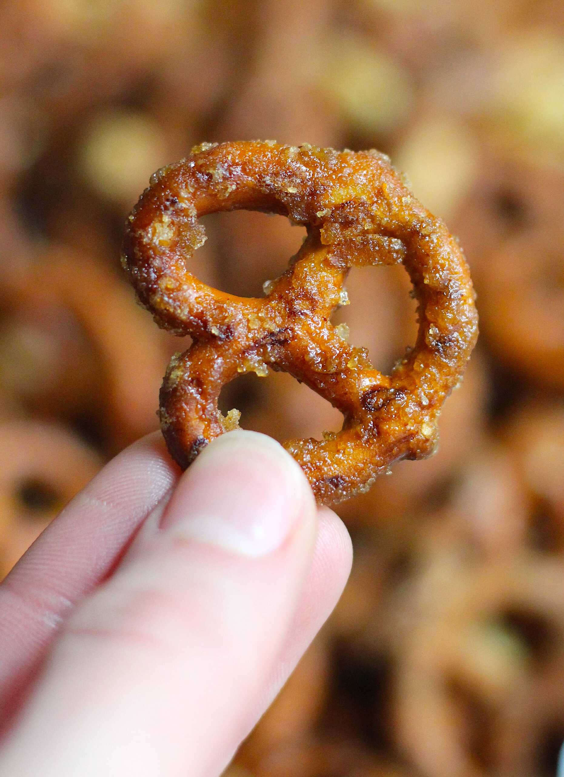 Sweet and spicy pretzels 6-min