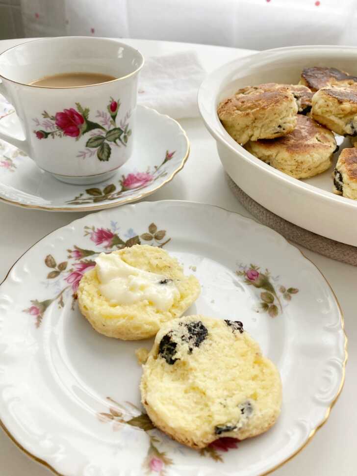 Welsh Cakes 12 Tomatoes