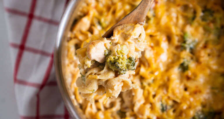 Broccoli Cheddar Noodle Skillet