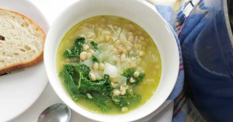 Pesto White Bean Soup