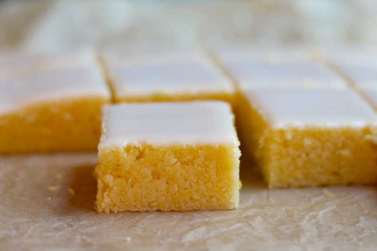 Lemon Blondies