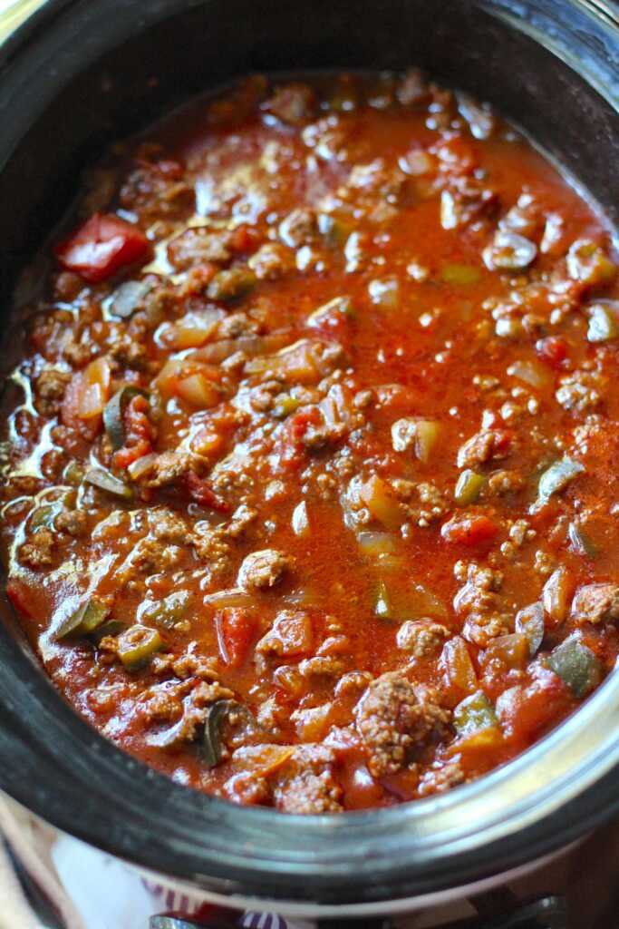 Slow Cooker No-Bean Chili | 12 Tomatoes