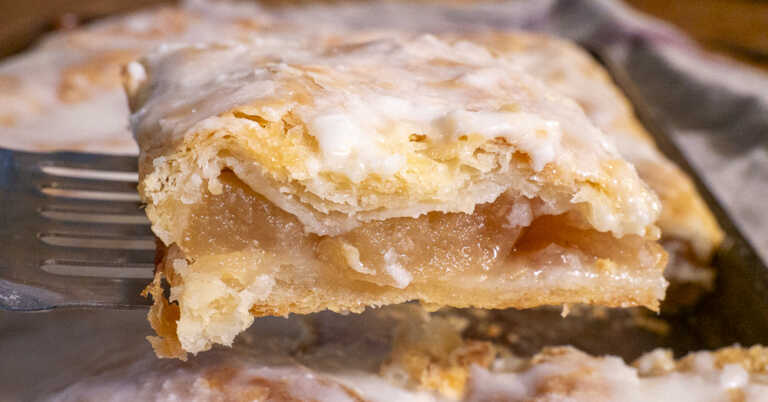 Chicago-Style Bakery Apple Slices