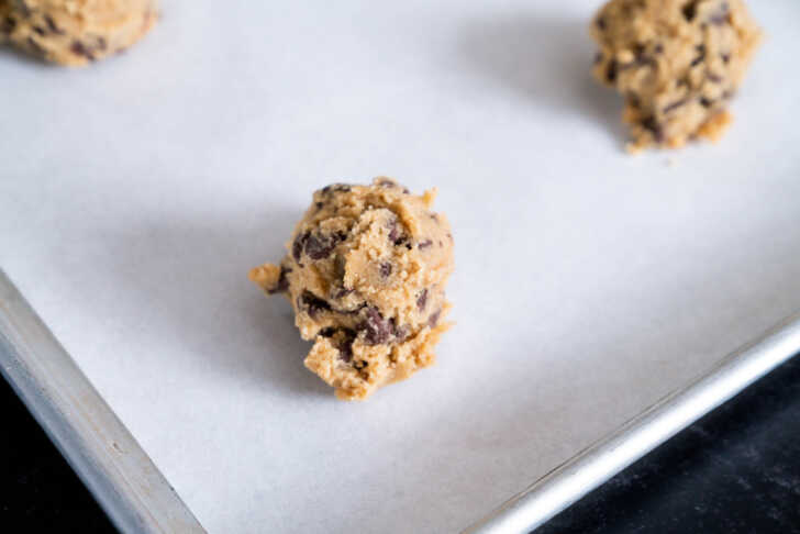 We Tested Celebrity Chocolate Chip Cookie Recipes To Find The Best One ...