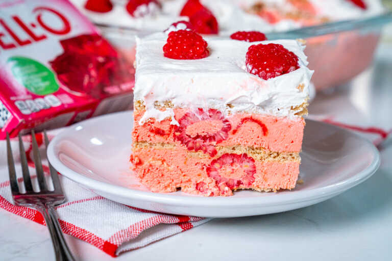 Raspberry Icebox Cake