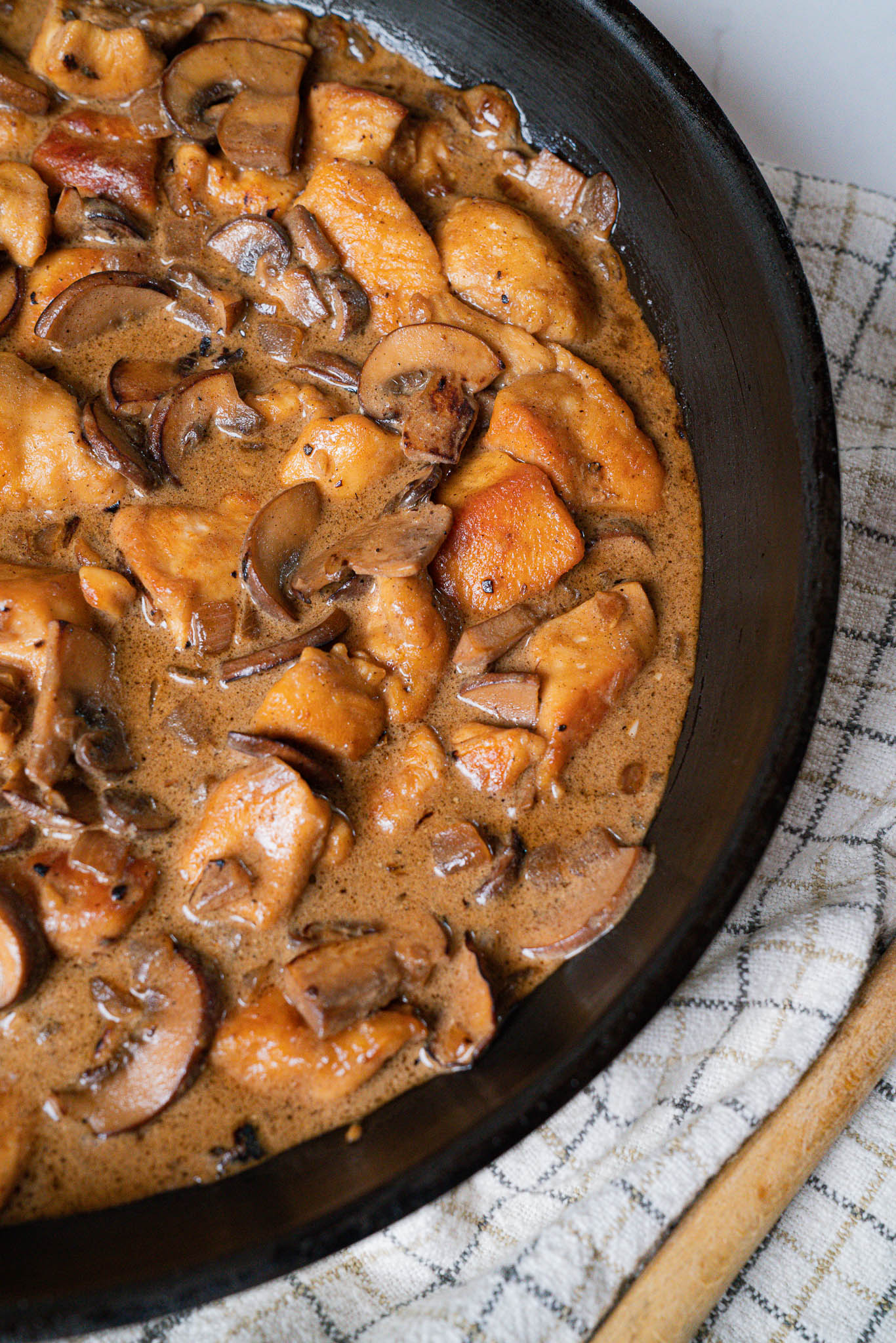 Easy Chicken Stroganoff-image