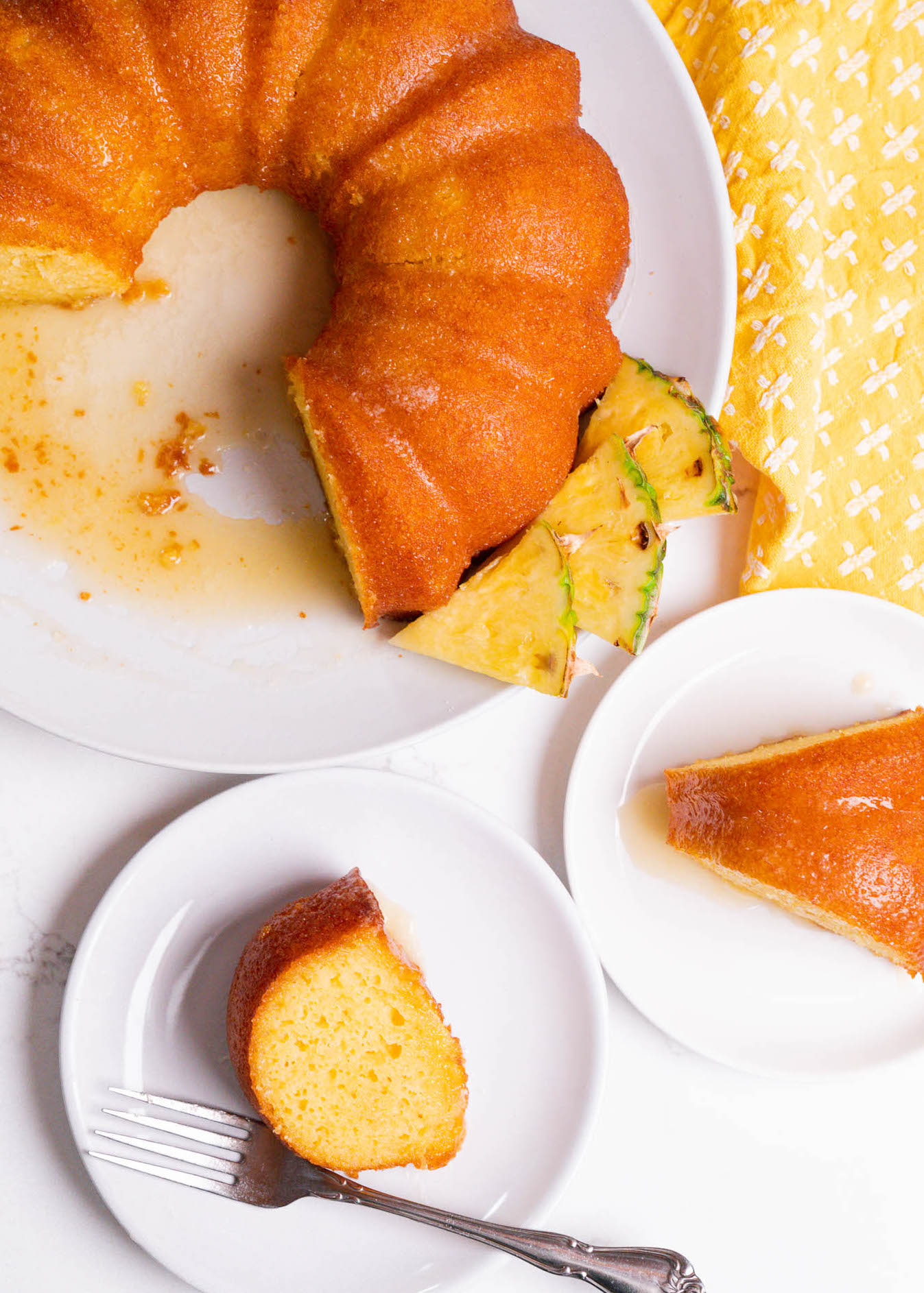 Pineapple Juice Cake -image