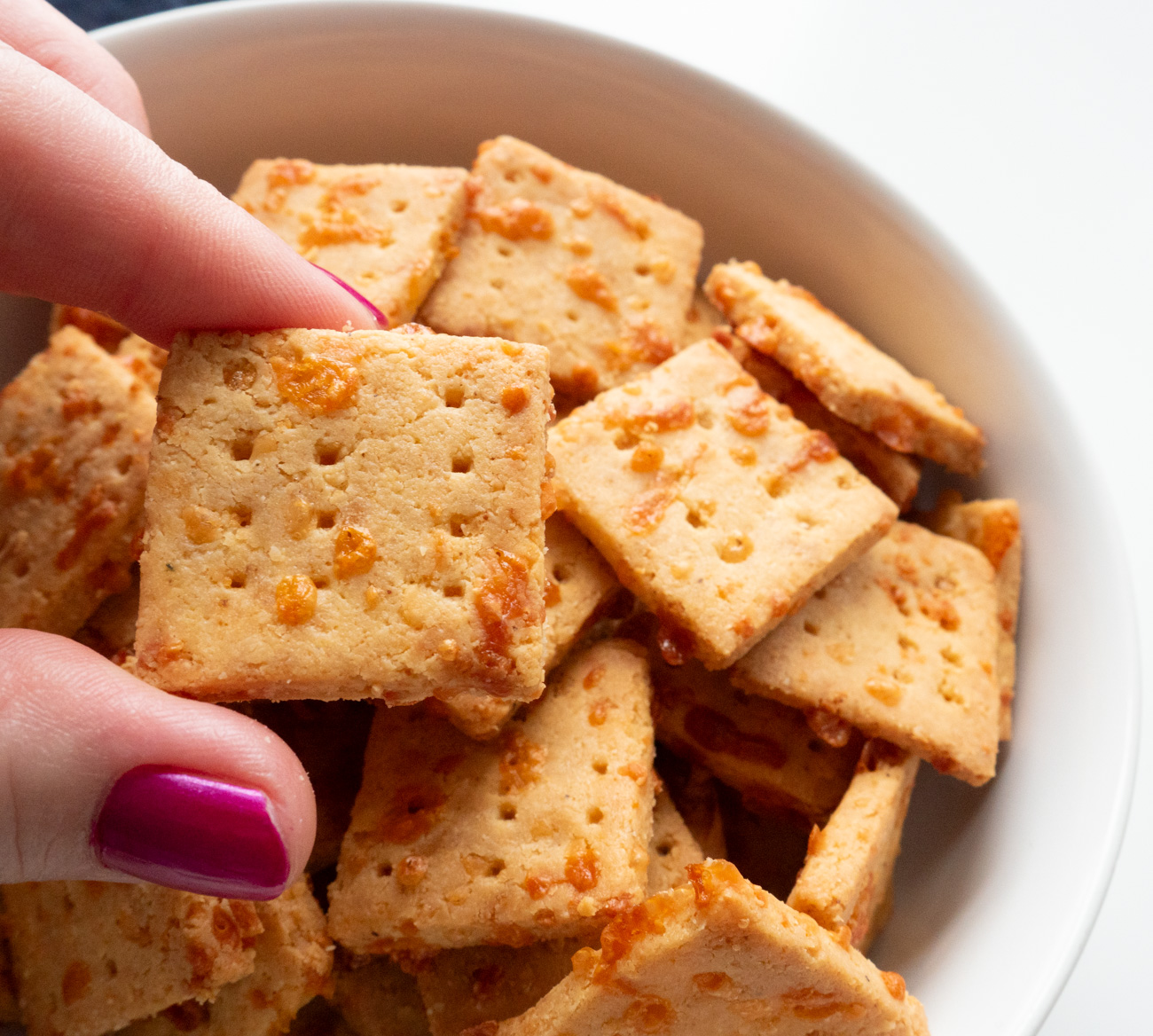 Keto Gluten-Free Cheese Crackers