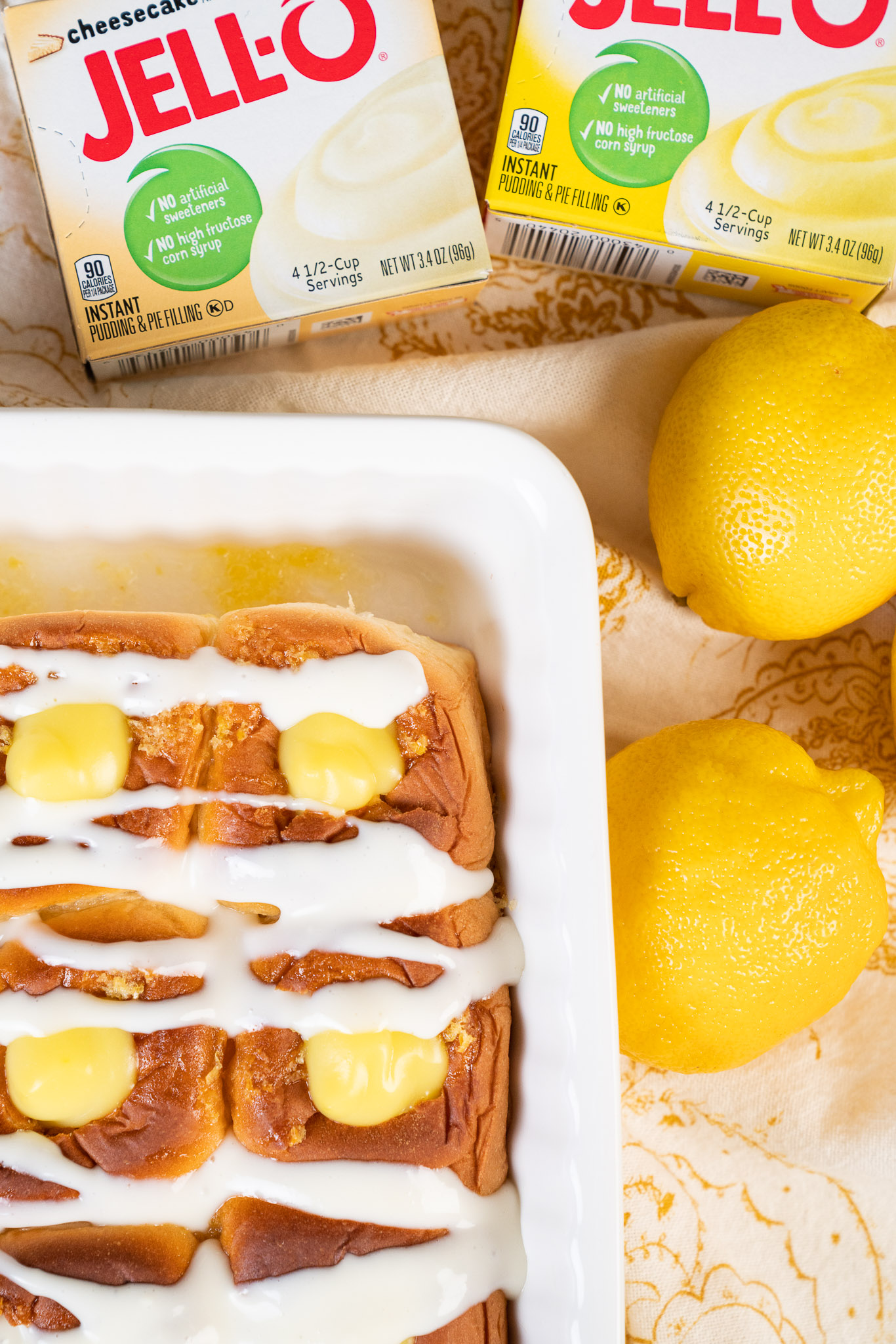 Lemon Cream Rolls Vert-29