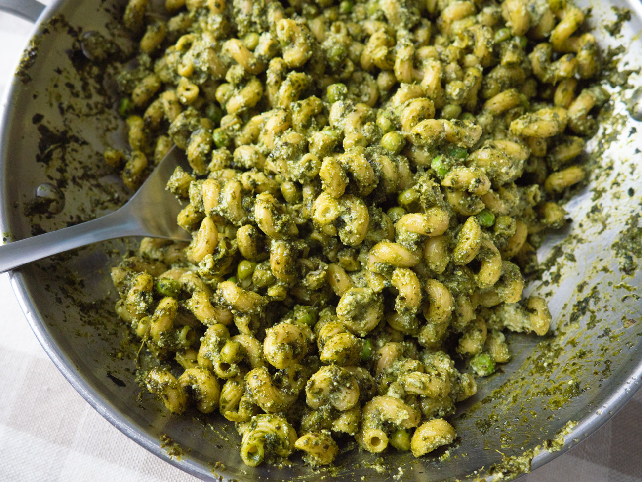 Lemon Ricotta Peas and Pasta
