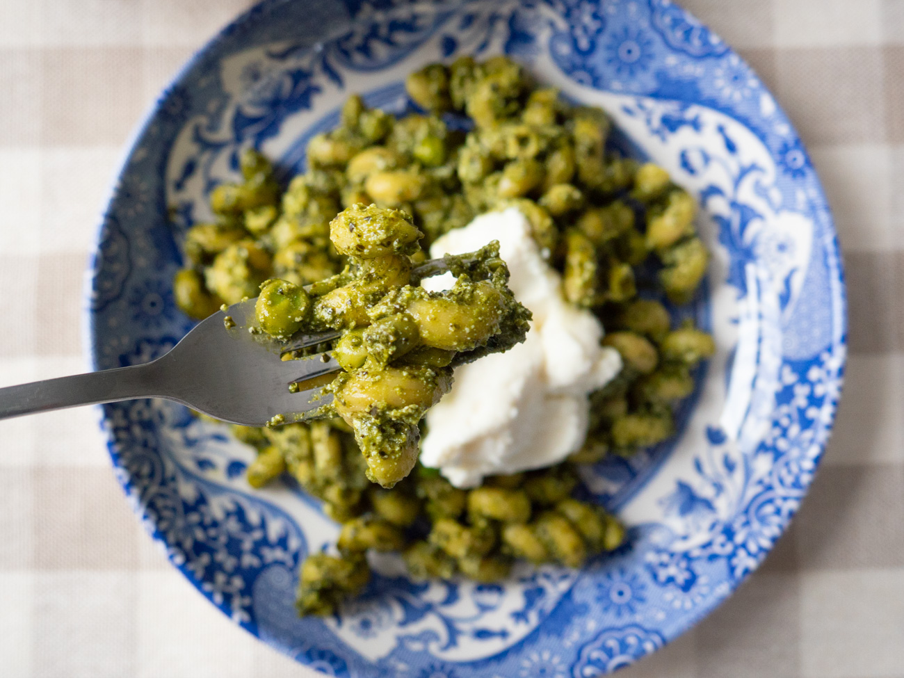 Lemon Ricotta Peas and Pasta
